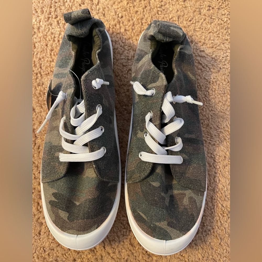 Camo Sneakers, Women’s Size 10, Never Worn!